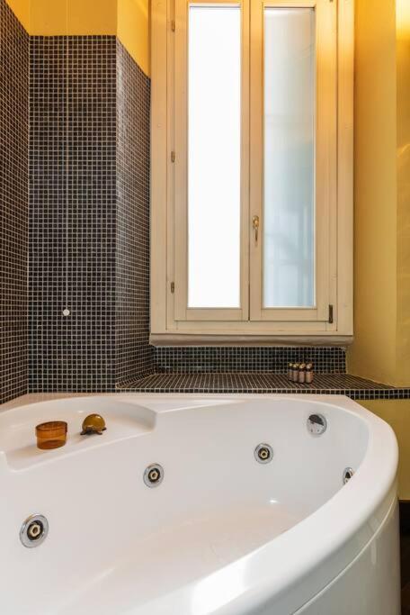 Апартаменты Maggio Flexyrent A.C. - Wifi Милан Экстерьер фото